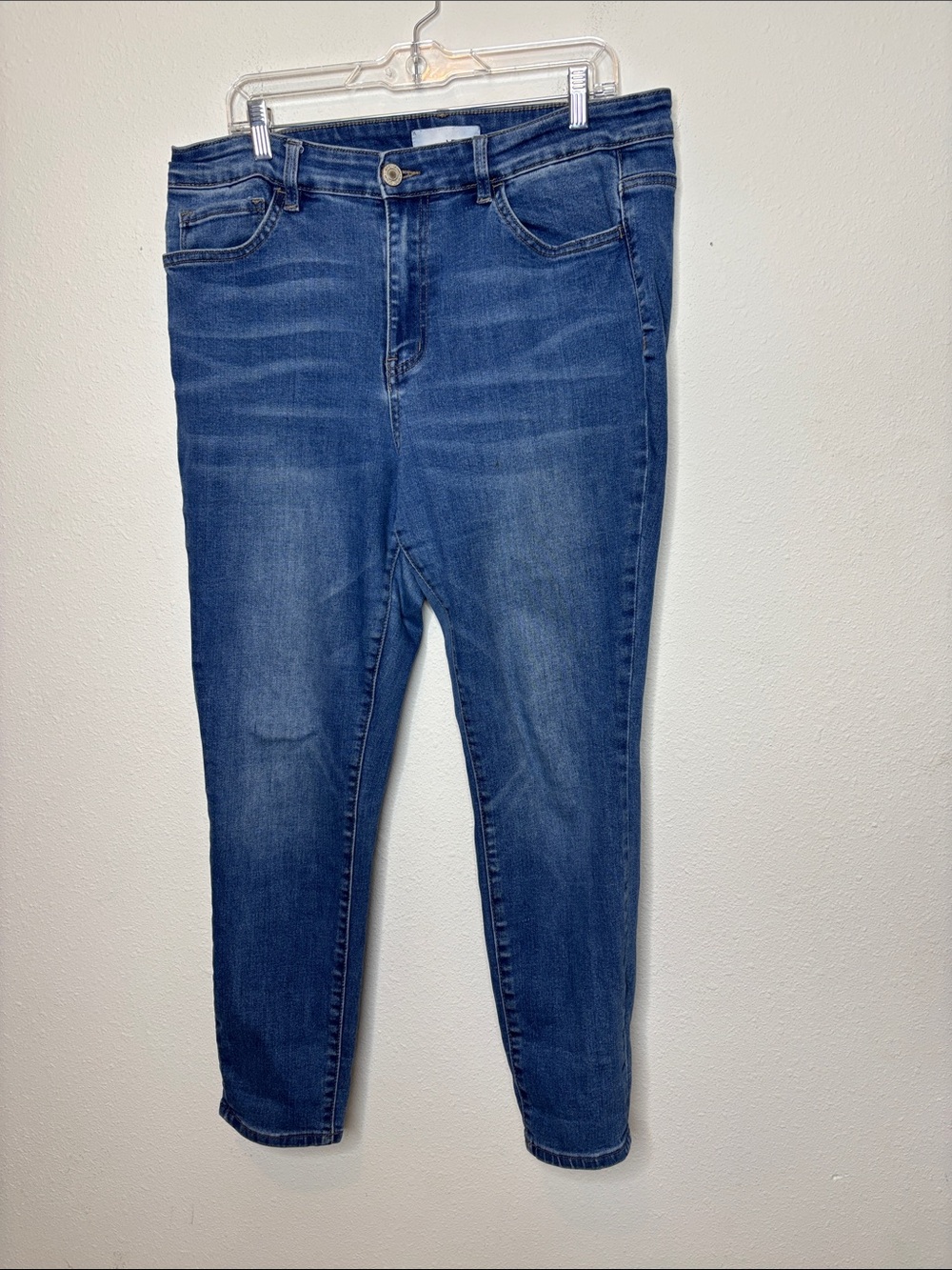 Vervet Classic Skinny Ankle Jeans - Blue